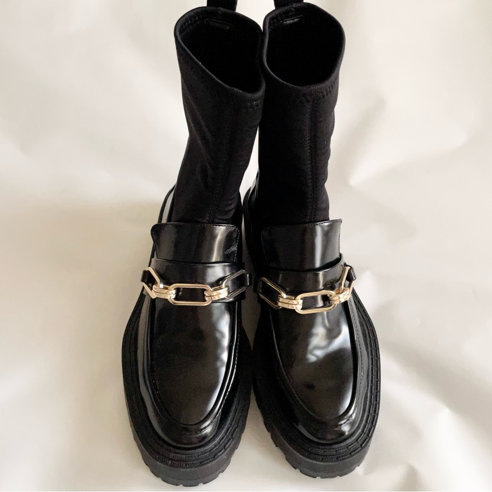 ❤️‍🔥ZARA Women’s Size 38/7.5 Black Patent Faux Leather Penny Loafer with Bootie